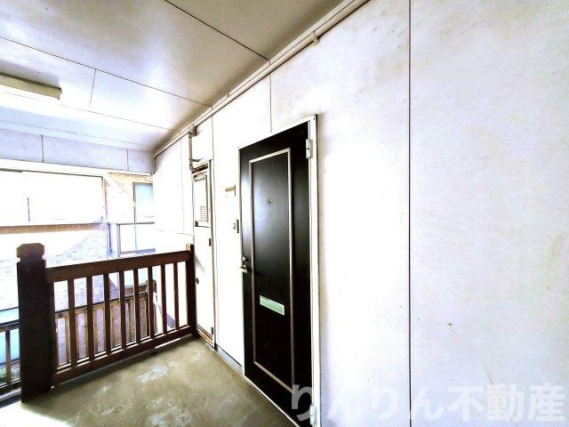 【玄関】 | トータスY | 明るい玄関です