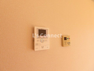 【セキュリティ】 | アルブルコリーヌⅡ | 突然の来客時もＴＶモニターホンでしっかり確認。