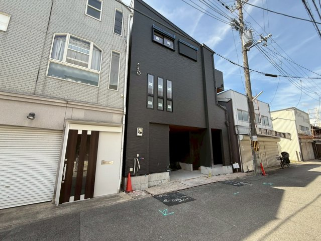 太秦安井藤ノ木町　の外観