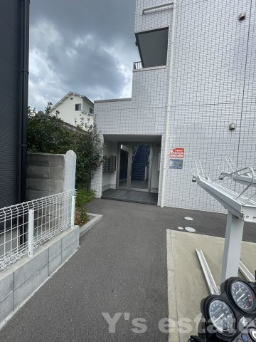 【エントランス】 | C.CREST八尾
