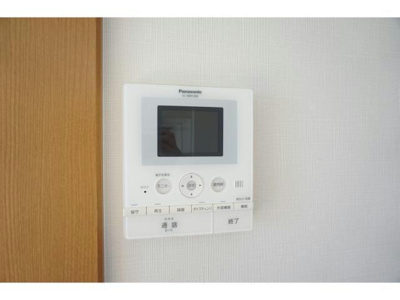 【セキュリティ】 | N・フラットF棟 | 同型別室の写真です。