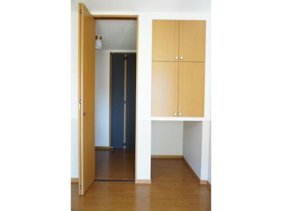 【収納】 | N・フラットF棟 | 同型別室の写真です。