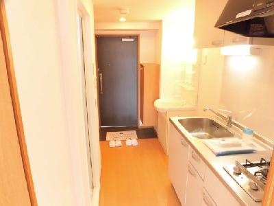カスタリア京都西七条（旧サムティ京都西大路North）の内装|廊下