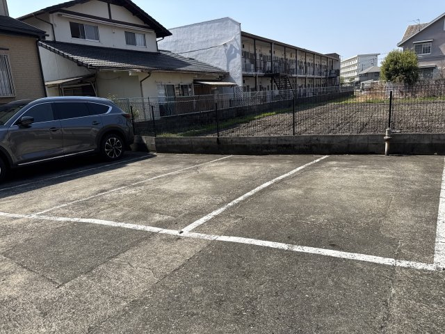 ルークレジデンス姫路Ⅱの駐車場