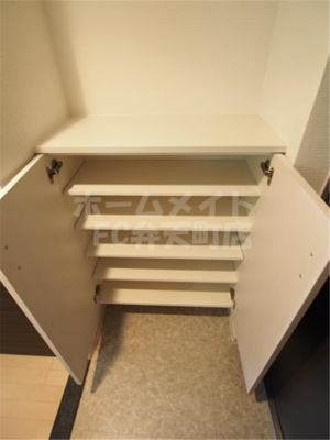 【設備】 | ジュネーゼみなと弁天町 | シューズボックス