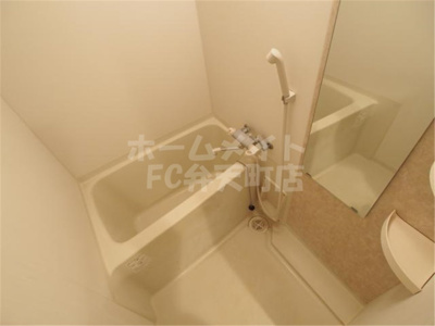 【浴室】 | ジュネーゼみなと弁天町 | 日々の疲れを癒すお風呂付です