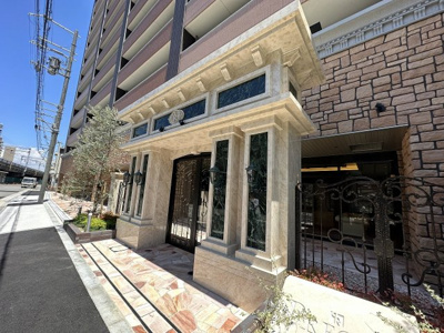 【エントランス】 | プレジオ弁天町EURO