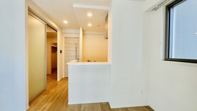 【内装】 | セリーニオルニス