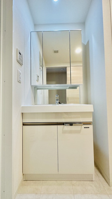 【洗面所】 | セリーニオルニス