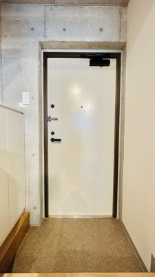 【玄関】 | セレステ東中島