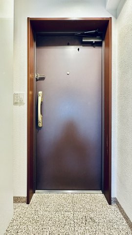 【玄関】 | クラウンハイム本町EAST