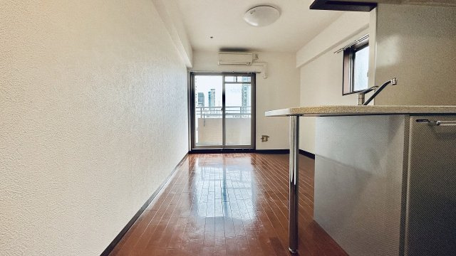 【居間・リビング】 | クラウンハイム本町EAST