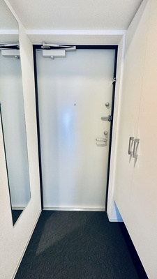 【玄関】 | セレニテ堺筋本町リアン