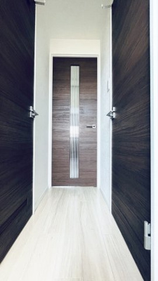 【玄関】 | ドゥエリング太子橋今市