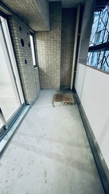 【バルコニー】 | レオンコンフォート十三