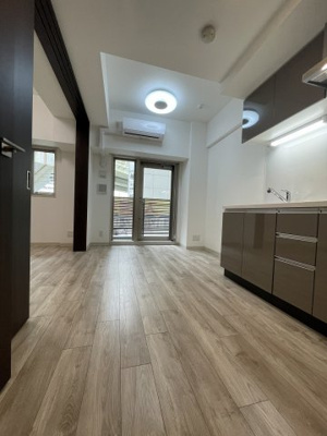 【居間・リビング】 | エステムコート大阪福島Ⅱレイヤー