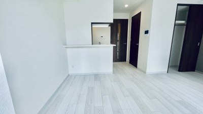 【居間・リビング】 | DOUBLE NINE RESIDENCE TENNOJIMINAMI