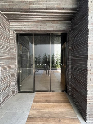 【エントランス】 | CHATEAU NAMBA RIPPLE シャトーナンバリブレ