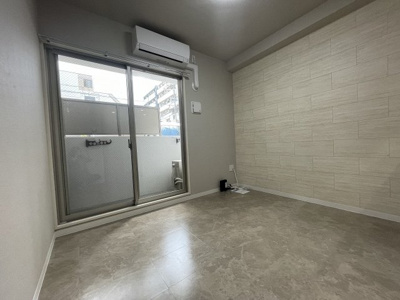 【バルコニー】 | ONLYONE塚本