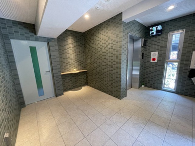 【ロビー】 | BJクローバー