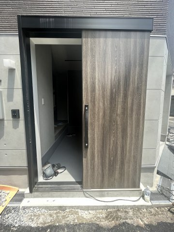 【玄関】 | バイカーズハウス大今里南