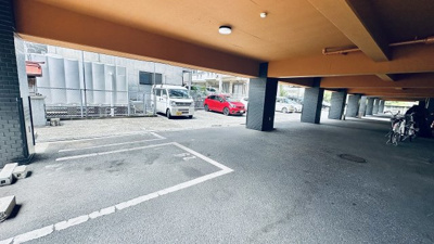 【駐車場】 | モア・ルミエール