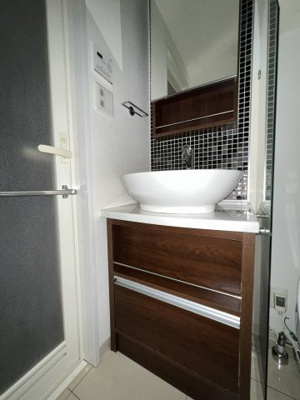 【独立洗面台】 | エスライズ日本橋