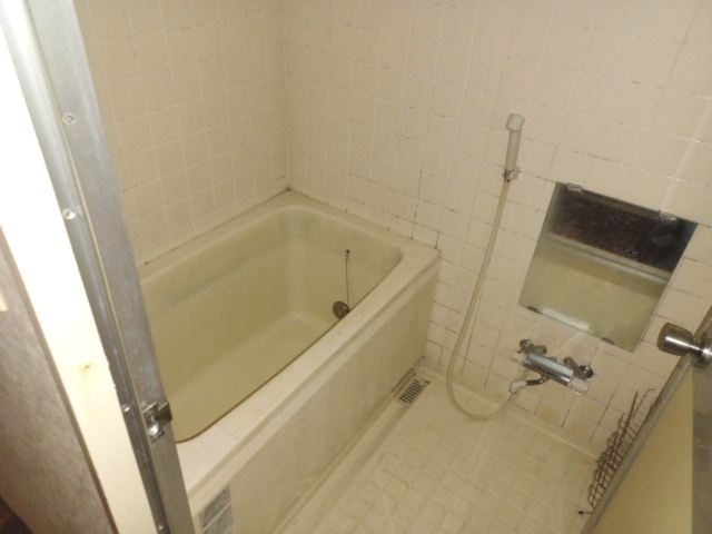 パークタウン五領第6団地 ６号棟 （403号室）の浴室