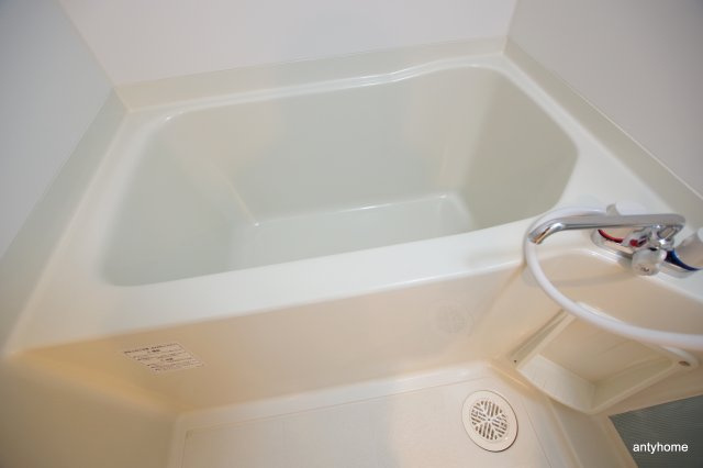 エスリード福島第５　仲介手数料無料の浴室