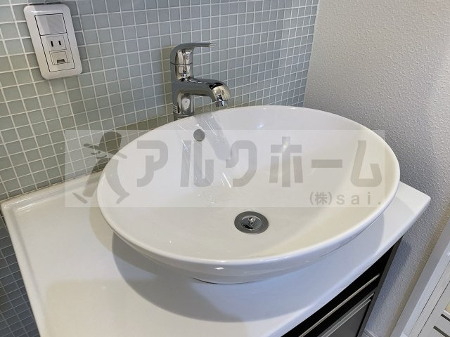 サンライブラの独立洗面台