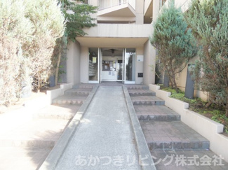 【エントランス】