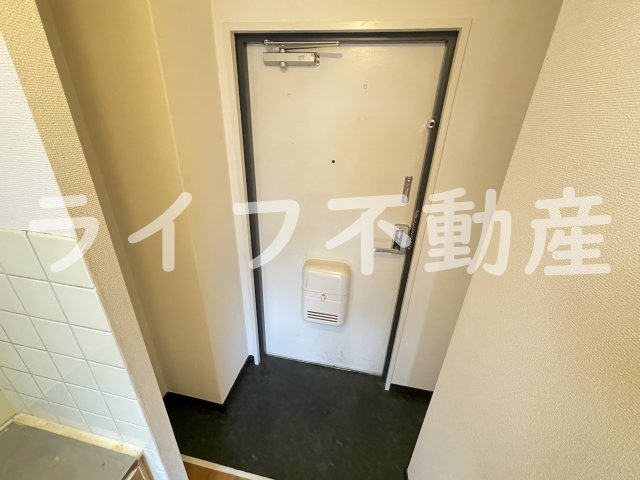 大宝 小阪CTハウスの玄関