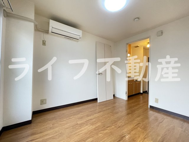 大宝 小阪CTハウスの居間・リビング