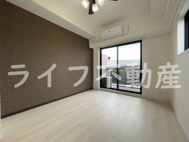 Luxe布施東2の洋室|きれいな洋室です