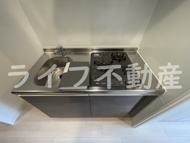 Luxe布施東2のキッチン|コンパクトなキッチンで掃除もラクラク