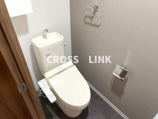 【トイレ】 | ファーストポイント東比恵 | 同マンション別号室の画像です