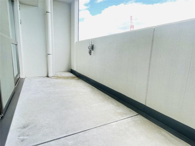 キャッスルコート神田町のバルコニー