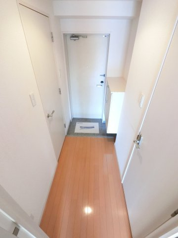 ミツヤ富浜マンションの玄関