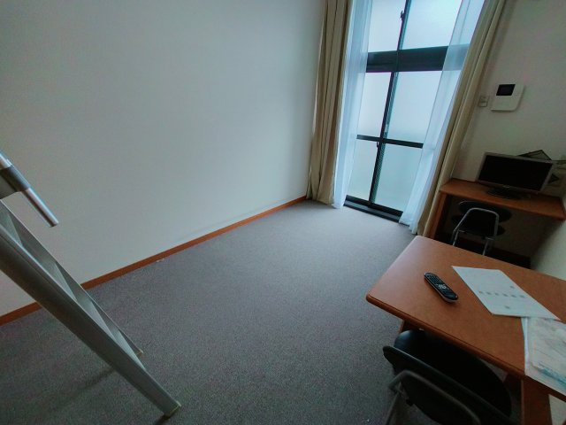  | レオパレスオキツモ