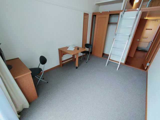  | レオパレスオキツモ