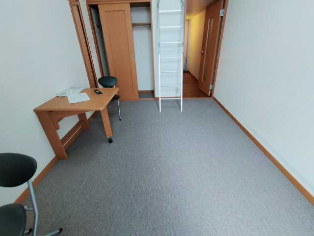 【寝室】 | レオパレスオキツモ