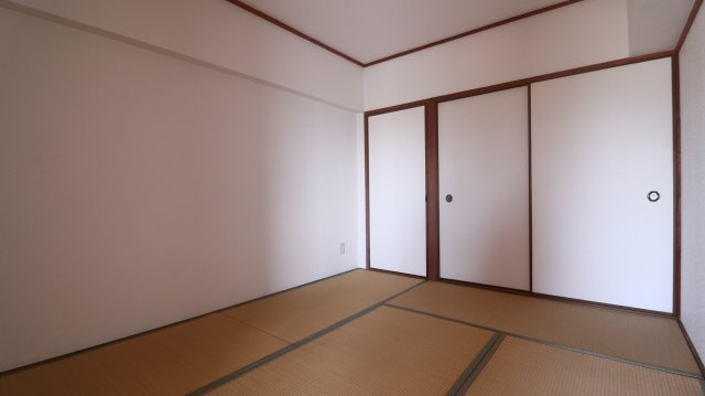 パラッシオ舞子の和室