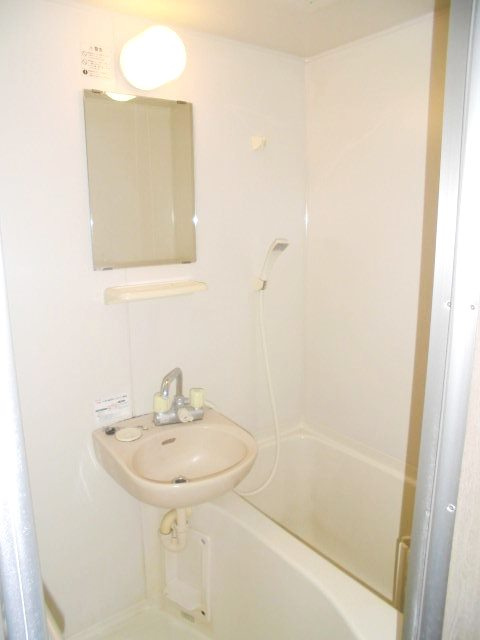 ステラ湯島の浴室|※写真は同タイプの別室になります