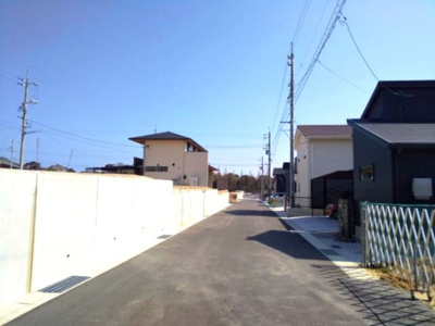 【前面道路含む現地写真】 | アーバンシティー常盤東 | １８号地後側道路