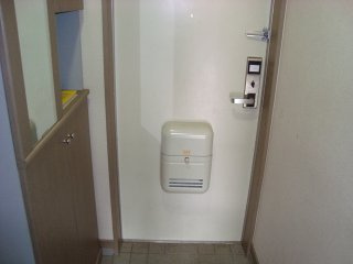 【玄関】 | ベルメゾン菰口A | 玄関