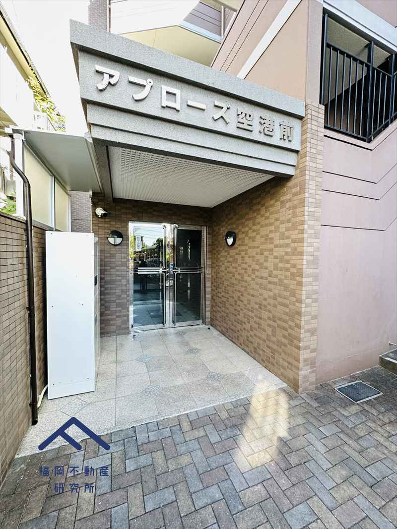 アプローズ空港前の外観