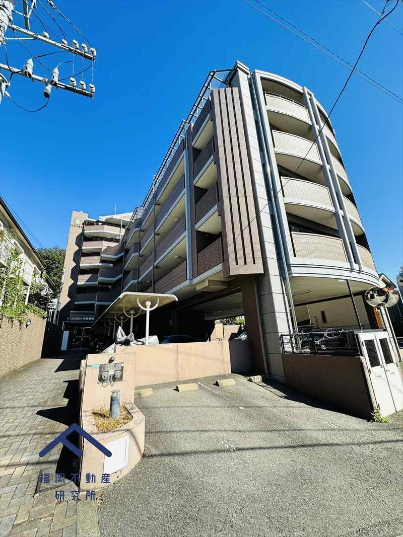 アプローズ空港前の外観