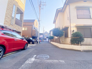 【前面道路含む現地写真】