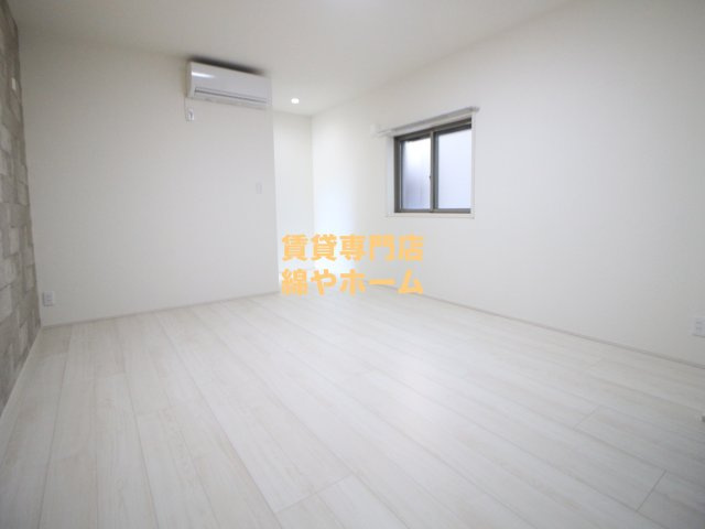 フジパレス住吉長居Ⅰ番館の寝室|開放的な寝室です