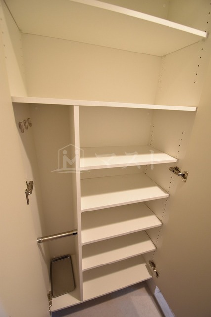 エスリード天王寺ブランシェの収納